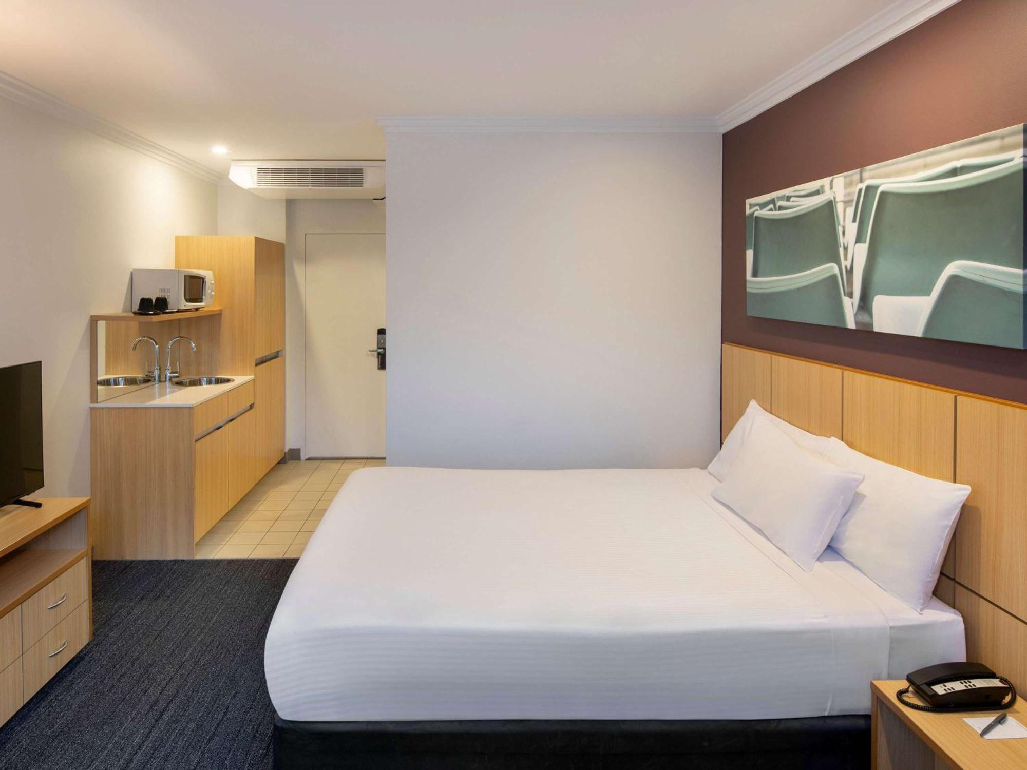 Mercure Sydney Blacktown Arndell Park Exterior foto